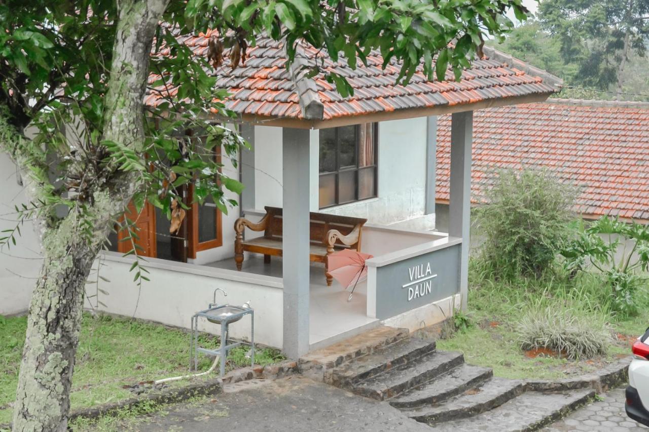 Bumi Ciboled Mitra Reddoorz Near Gerbang Tol Pamulihan Jatinangor Exterior foto